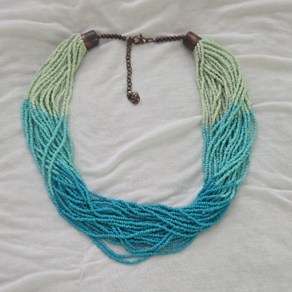 2000s Turquoise And Aqua Beaded Necklace